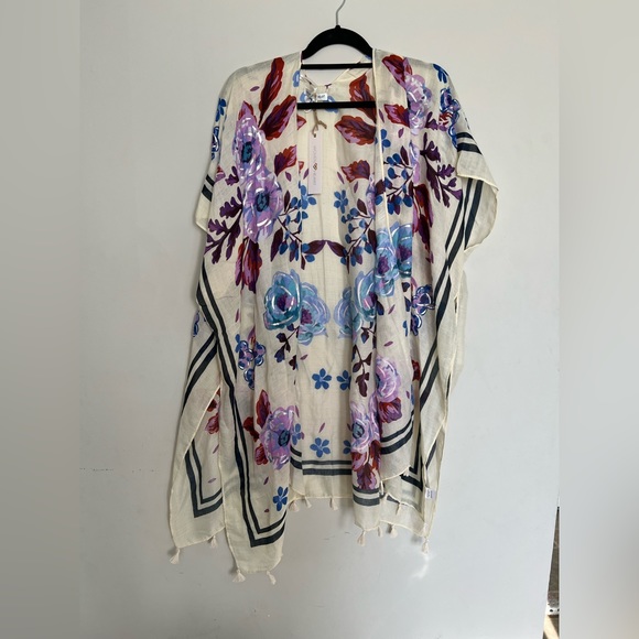 Woven Heart flower print kimono. One size. Bright colors. NWT - Picture 2 of 5